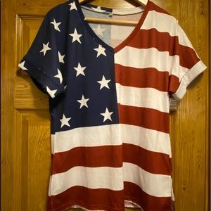 AMERICAN FLAG SHIRT!! NWOT !! 🇺🇸